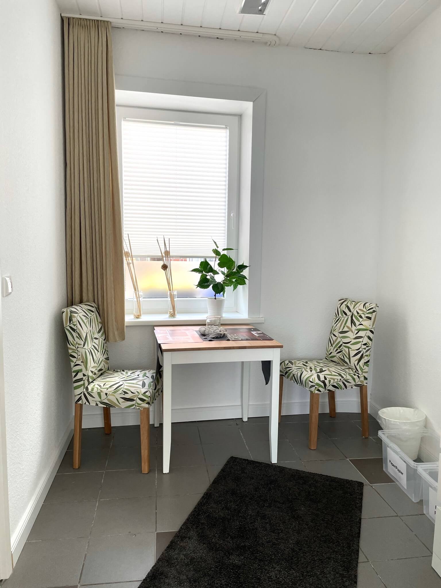 Monteurzimmer Esszimmer Monteurzimmer Esszimmer